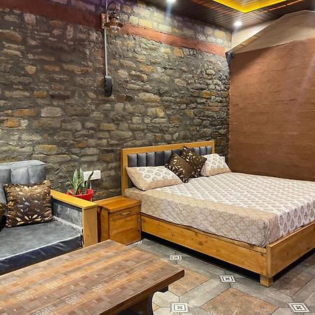 Nature Villaas Basa Homestay Pauri Exterior photo