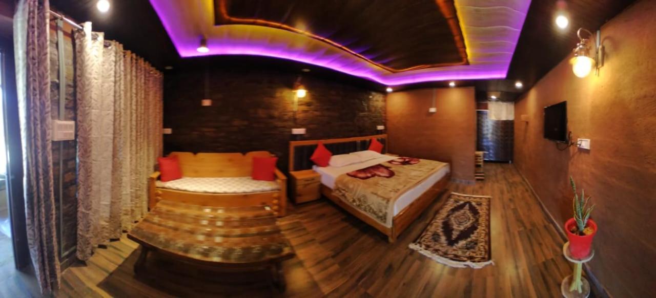 Nature Villaas Basa Homestay Pauri Exterior photo