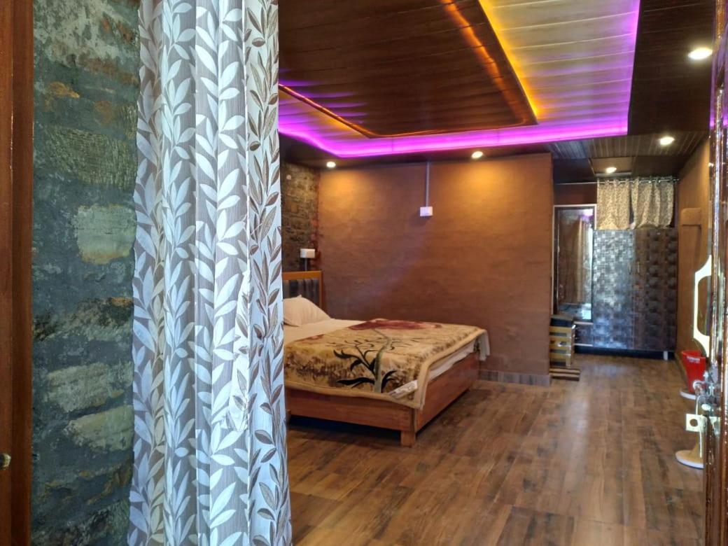 Nature Villaas Basa Homestay Pauri Exterior photo