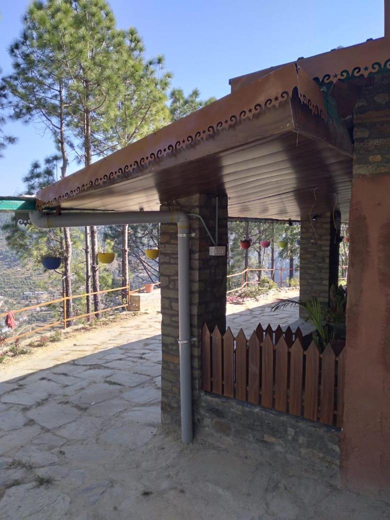 Nature Villaas Basa Homestay Pauri Exterior photo